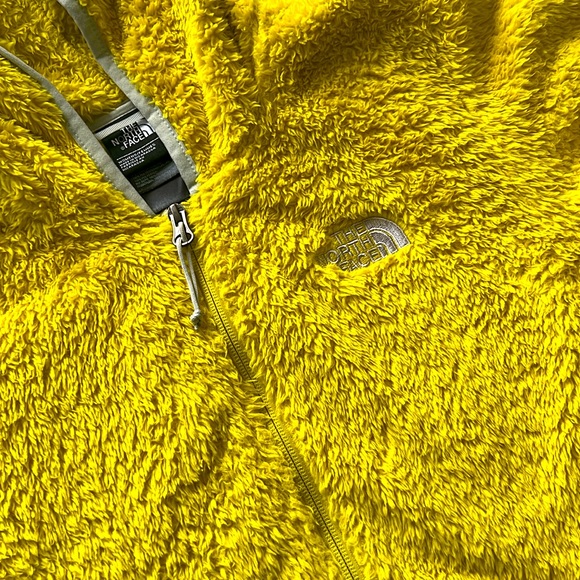 Fuzzy bright yellow north face hoodie zip up, size medium - Picture 3 of 5